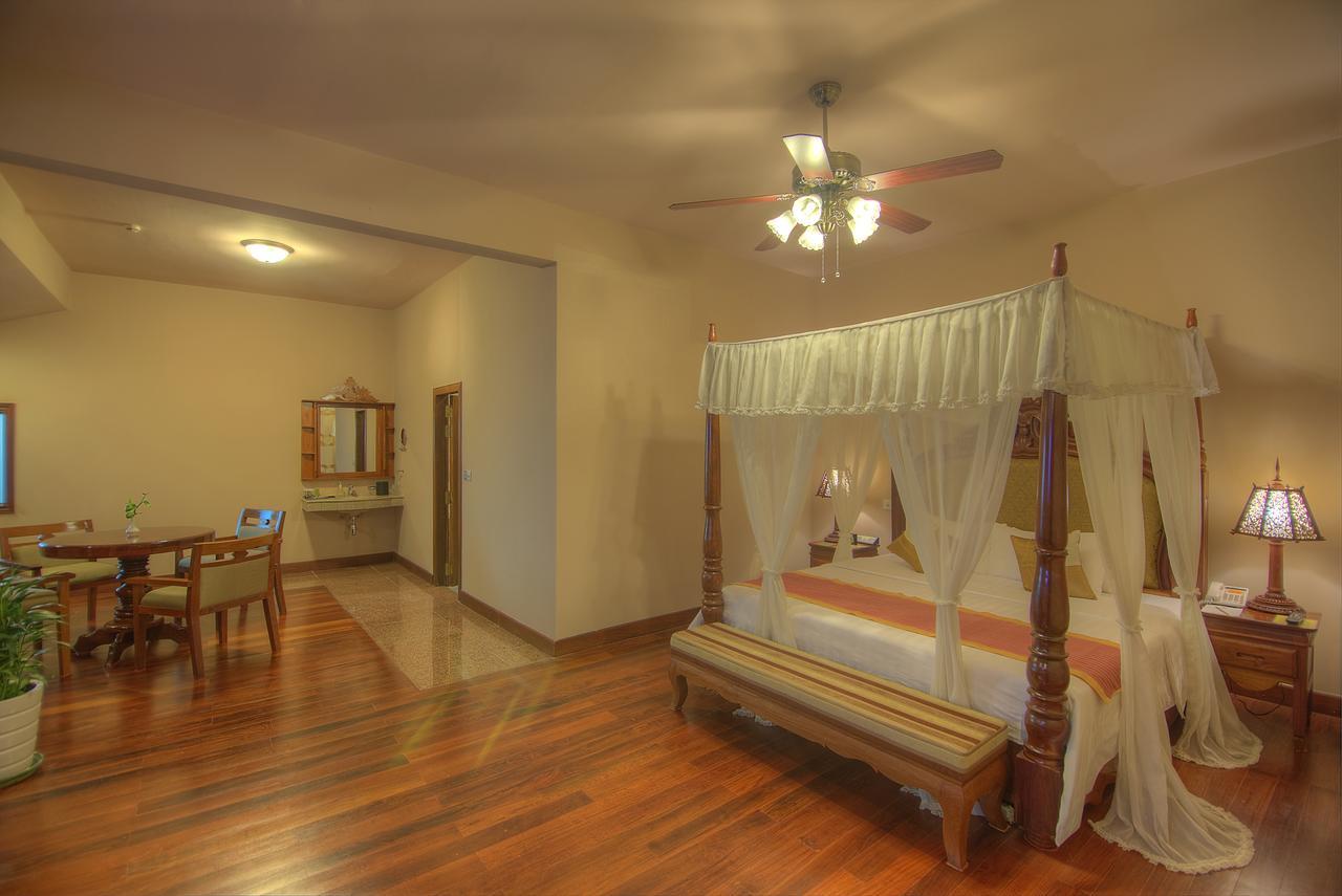 Bayon Era Hotel Siem Reap Eksteriør bilde